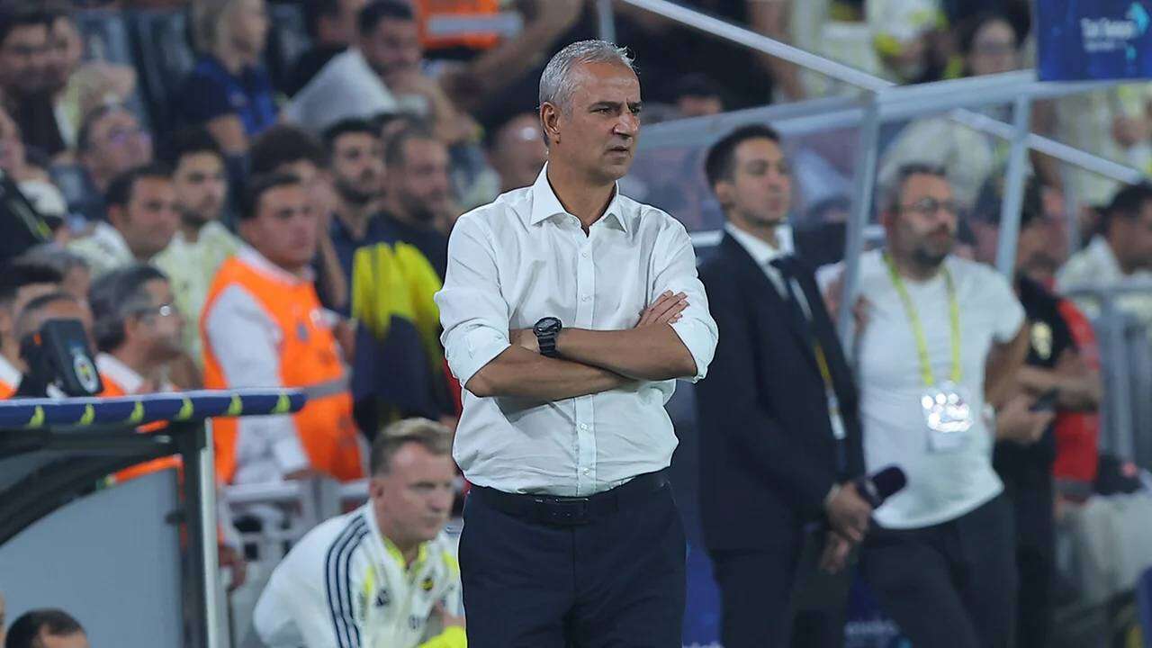 Kadıköy'de üst üste ikinci şok: Aziz Yıldırım düğmeye bastı, statta kritik zirve! İsmail Kartal'ın üstü çiziliyor 5